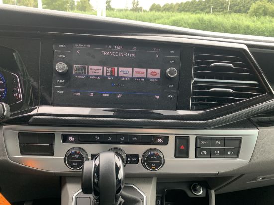 Afbeeldingen van Volkswagen Transporter Caravelle