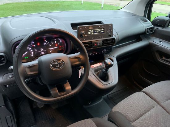 Afbeeldingen van Toyota ProAce City