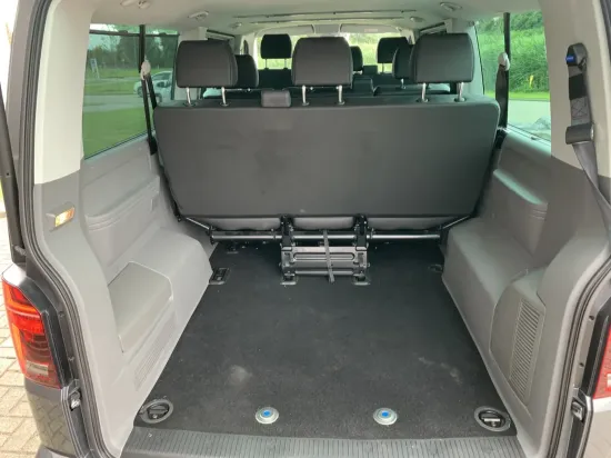 Afbeeldingen van VW Caravelle Rolstoelbus (verlengd)